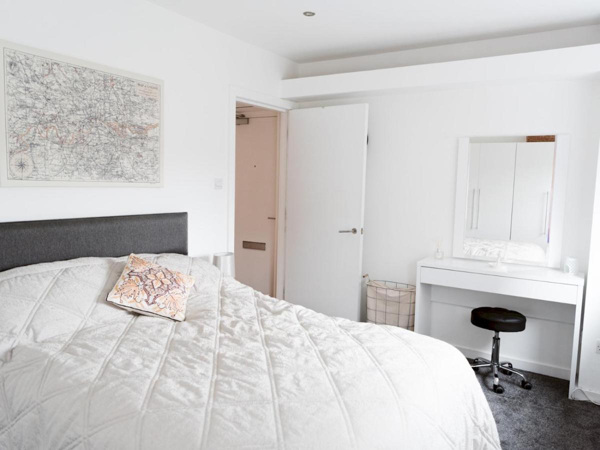 Pass The Keys Stylish 2Bed Rental Unit Glasgow Green Exterior foto