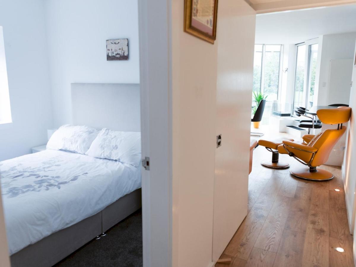 Pass The Keys Stylish 2Bed Rental Unit Glasgow Green Exterior foto