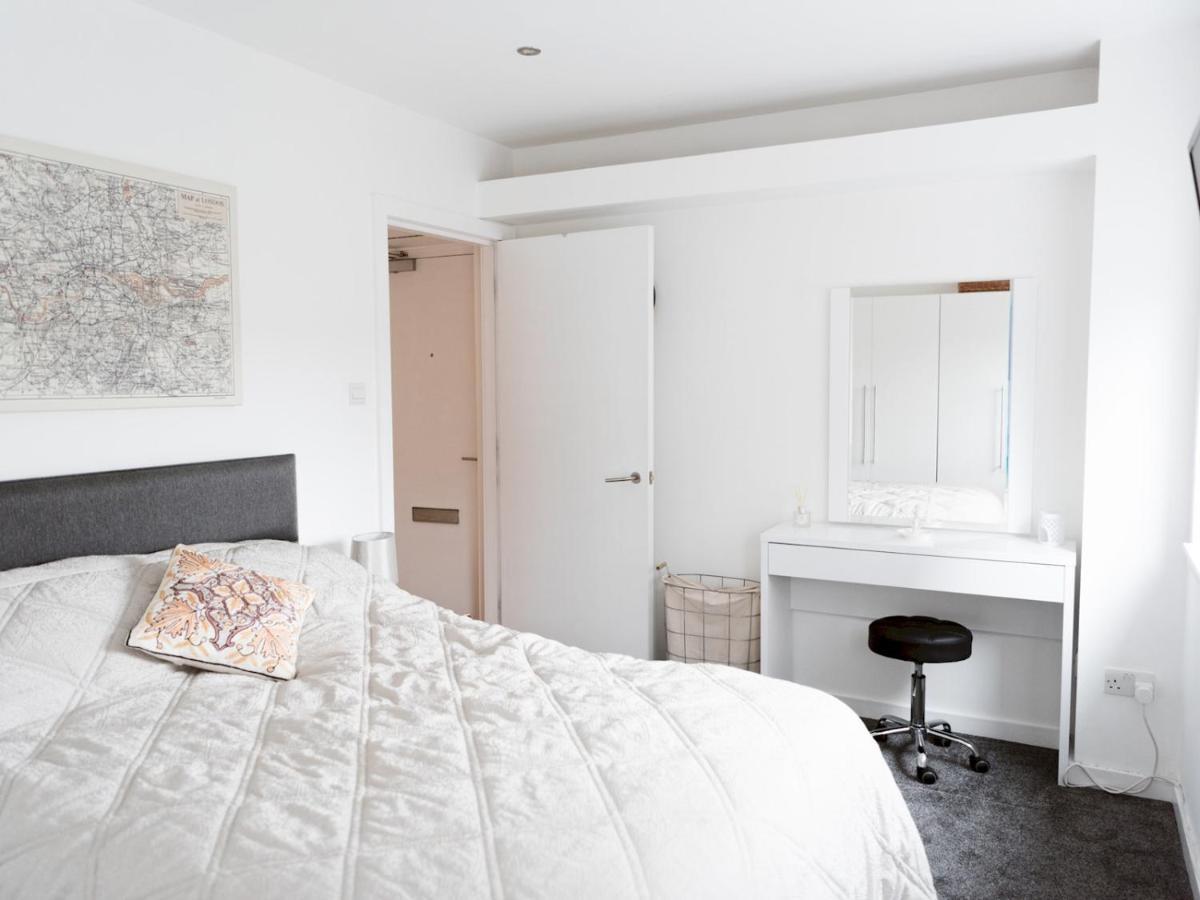 Pass The Keys Stylish 2Bed Rental Unit Glasgow Green Exterior foto